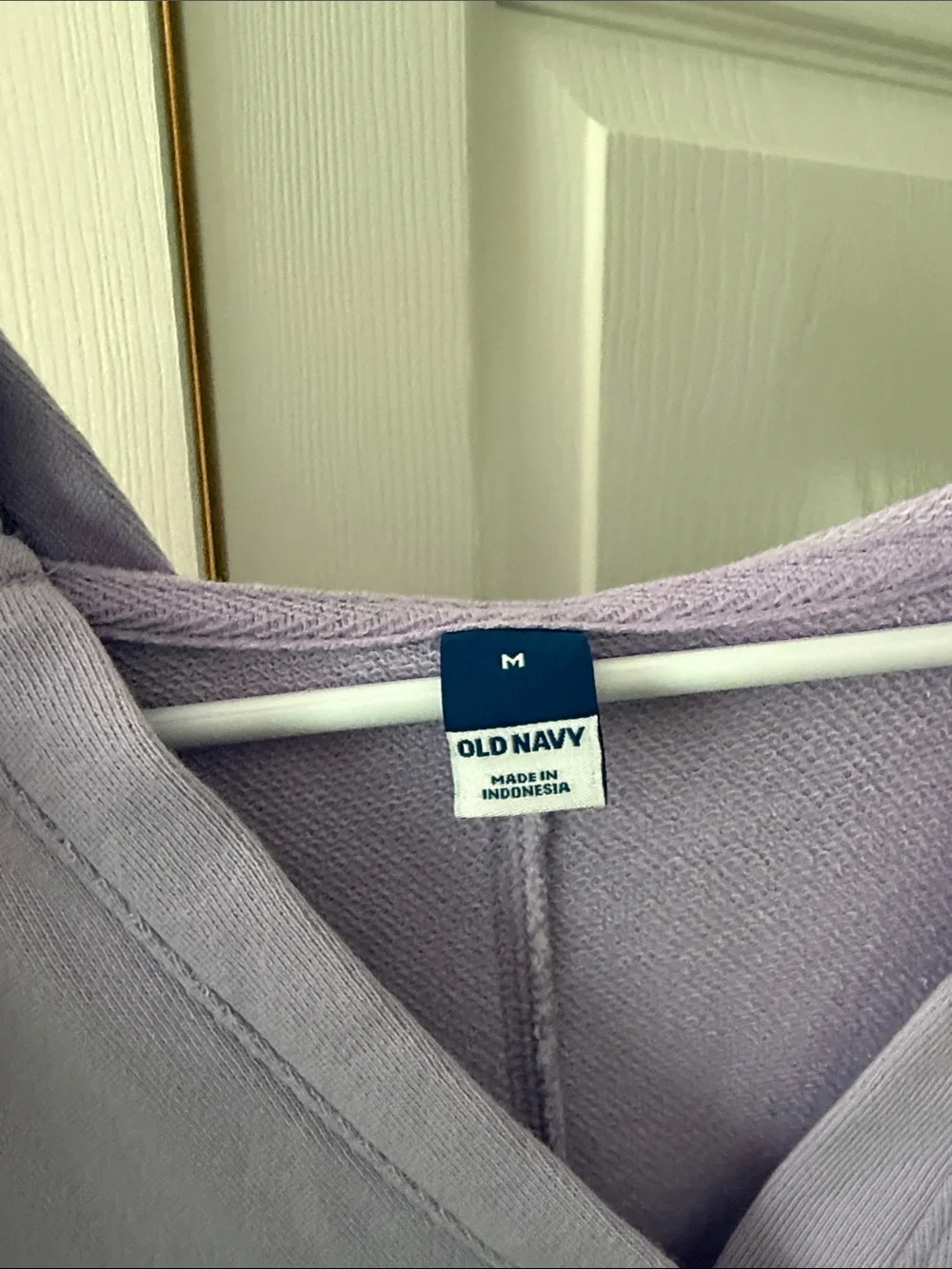 Old Navy Lavender V-Neck Lightweight Sweater